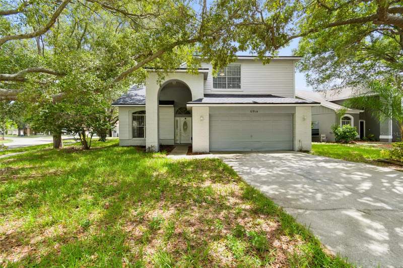 4 bedroom Single Family Residence at 12914 Longcrest Drive, Summerfield Village 1 Tr 28, Riverview — photo 4