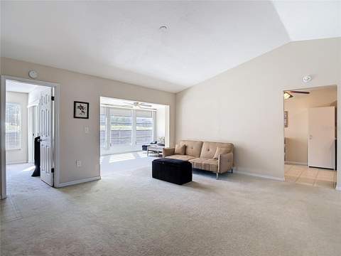 7385 Crestwood Drive, Weeki Wachee FL - photo 18 of 57
