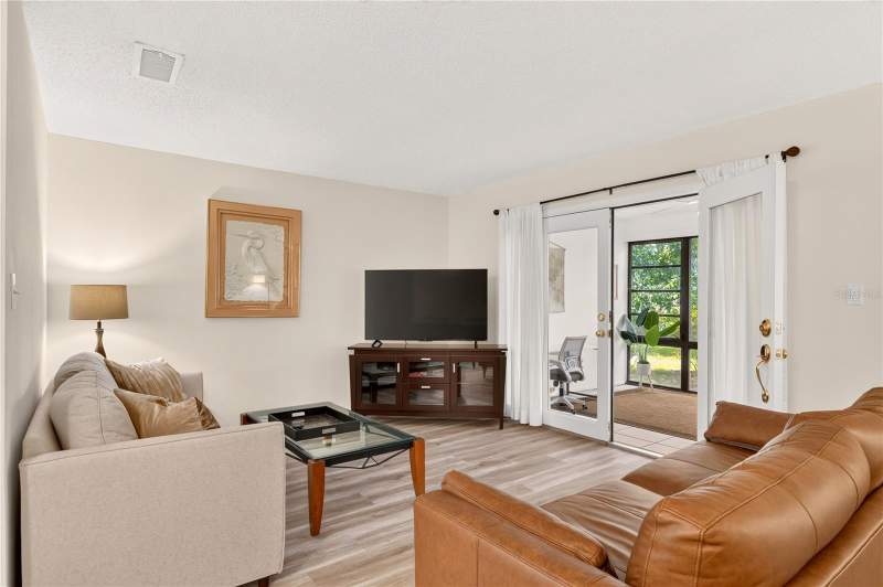 1 bedroom Condominium at 2842 SW 14th Drive #103, Bivens Lake Estate S, Gainesville — photo 2