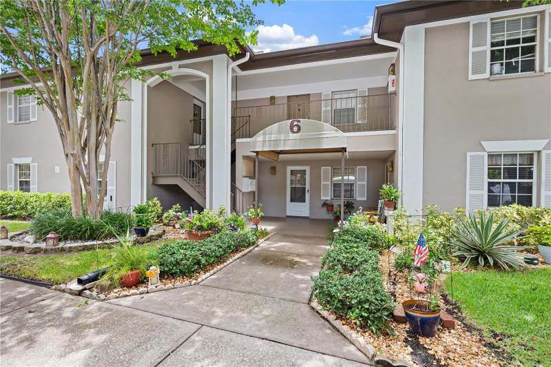 2 bedroom Condominium at 5265 E BAY DRIVE #612, BAY OAKS CONDO, CLEARWATER — photo 1