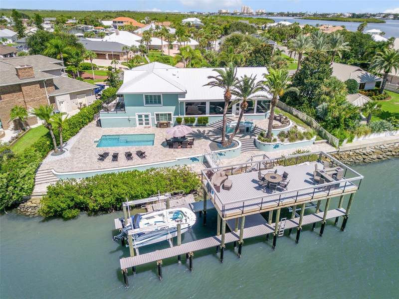 6 bedroom Single Family Residence at 444 Quay Assisi Court, Venezia Unit 07, New Smyrna Beach — photo 3
