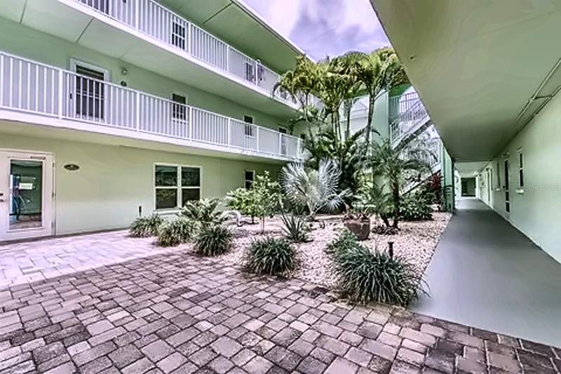 2 bedroom Condominium at 464 N Paula Drive #115, Dolphin Pointe Of Dunedin Condo, Dunedin — photo 2