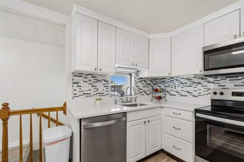 7186 Mount Arlington Drive #421, St Petersburg FL - photo 10 of 99