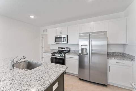15014 Windflower Alley, Winter Garden FL - photo 9 of 22
