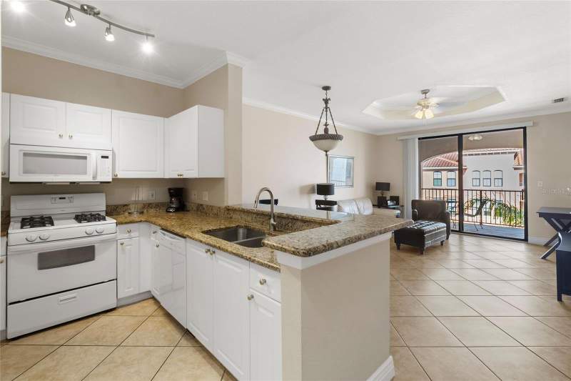 1 bedroom Condominium at 2739 Via Capri #1034, Grand Venezia At Baywatch Condo, Clearwater — photo 5
