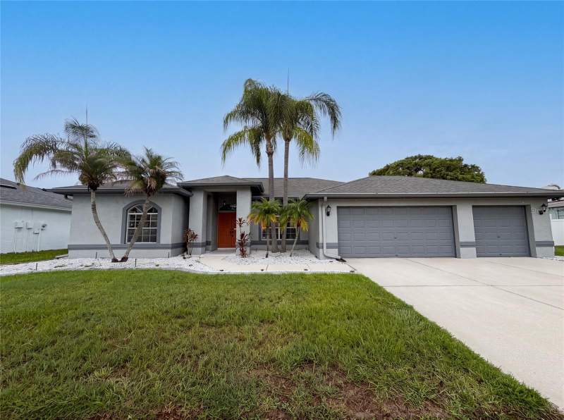 Clubhouse Estates at Summerfield