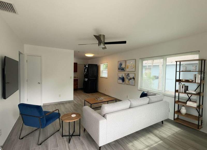 2 bedroom Single Family Residence at 364 3rd Street, Harrison & Kirkpatricks Add, Largo — photo 4