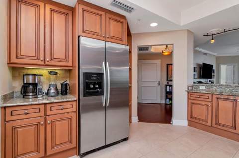 5823 Bowen Daniel Drive #604, Tampa FL - photo 11 of 72