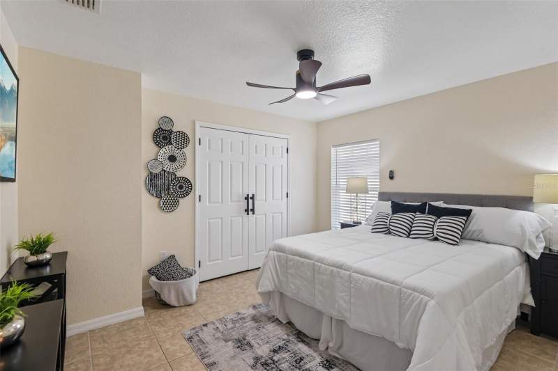4 bedroom Single Family Residence at 1866 Betty Lane, Stevens Creek Sub, Clearwater — photo 4