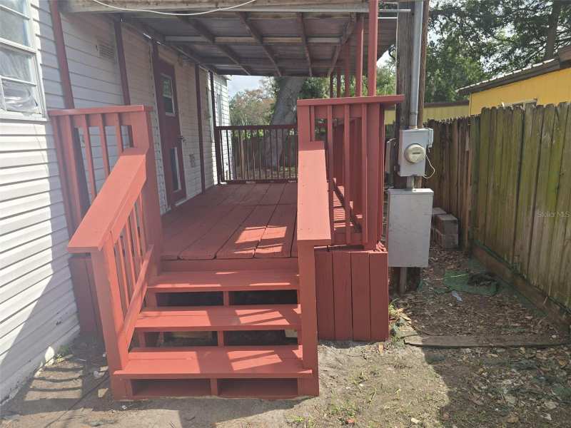 3 bedroom Manufactured Home at 10012 Indiana Street, Gibsonton On The Bay 3rd Add, Gibsonton — photo 1