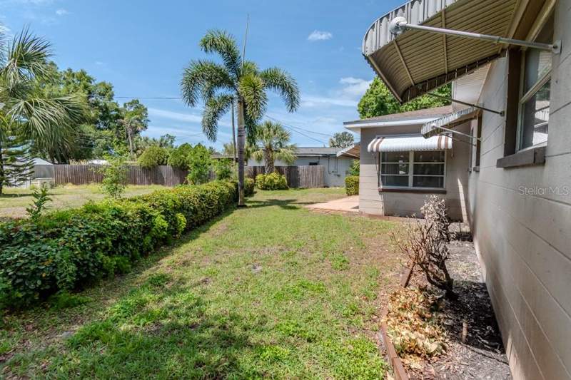 2 bedroom Single Family Residence at 5800 21ST AVENUE, BOCA CIEGA ESTATES REP, GULFPORT — photo 5