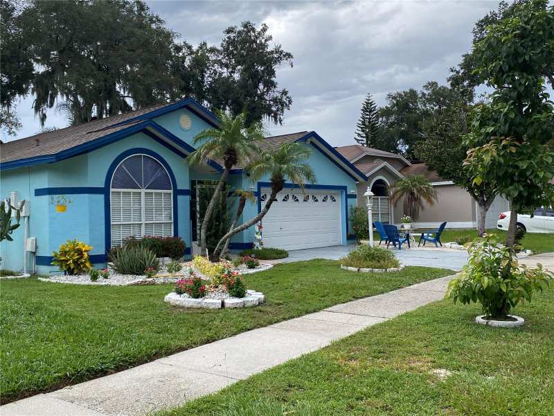 3 bedroom Single Family Residence at 1420 Windjammer Place, The Willows Unit 3, Valrico — photo 1