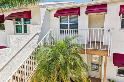 1400 Water View Drive #202, pool for sale in Largo