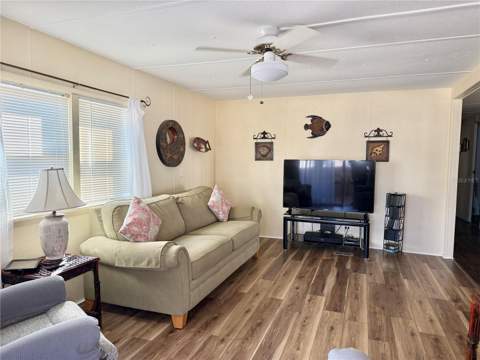34648 Sweetpea Lane, Zephyrhills FL - photo 6 of 33