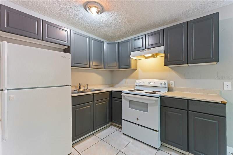 2 bedroom Condominium at 6345 Newtown Circle #45B2, North Bay Village Condo, Tampa — photo 4