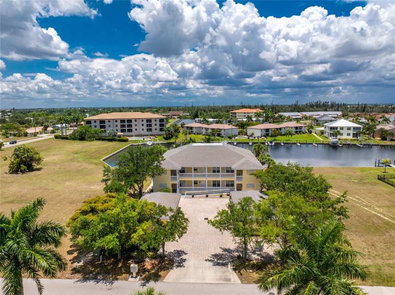 3 bedroom Condominium at 3228 Wood Thrush Drive #112, Savanna Bay Condo, Punta Gorda — photo 1