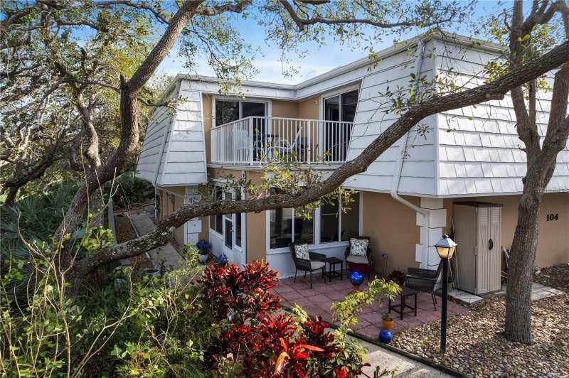 2 bedroom Single Family Residence at 4150 S Atlantic Avenue #104 B, Bahamian Club Units 01-03 Inc, New Smyrna Beach — photo 1