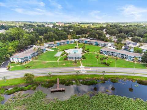 1600 W Lake Parker Drive #D5, home for sale on W Lake Parker Drive