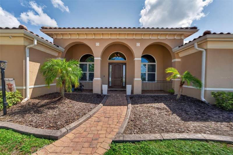 5 bedroom Single Family Residence at 5207 LAKE VENICE DRIVE, RIVERRANCH PRESERVE, WIMAUMA — photo 3