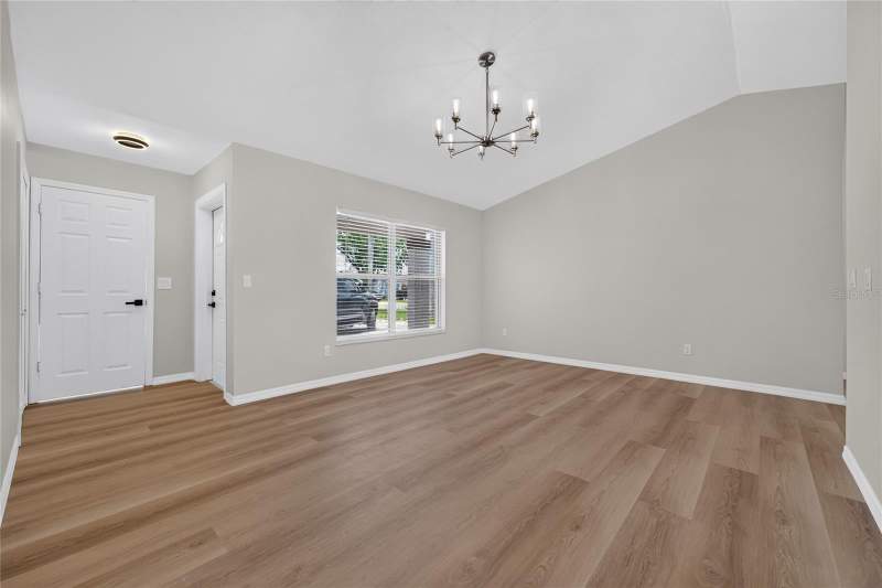 3 bedroom Single Family Residence at 631 STANFORD DRIVE, WEATHERSFIELD 2ND ADD, ALTAMONTE SPRINGS — photo 3