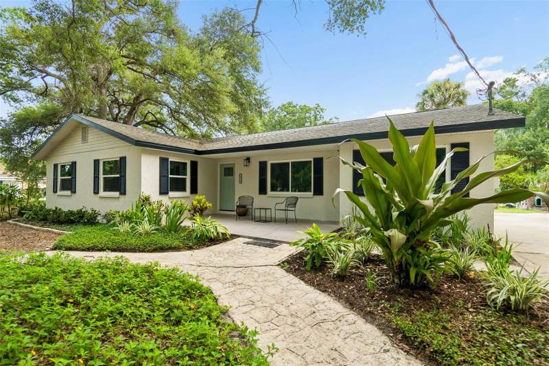 4 bedroom Single Family Residence at 6214 15th Avenue, Fernandez J F Sub, Tampa — photo 2