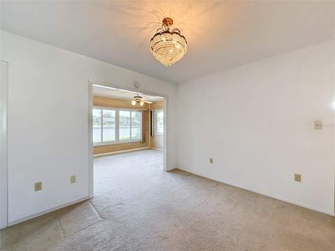 13225 Country Club Drive, Tavares FL - photo 14 of 60