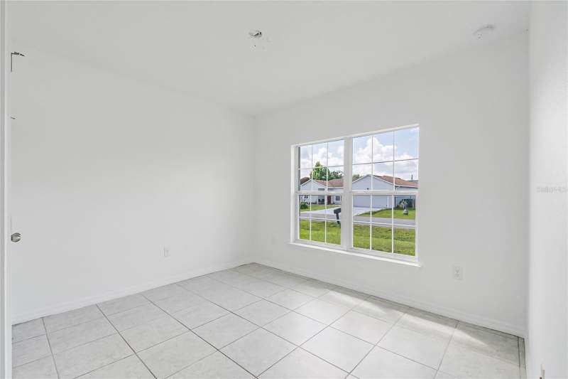 4 bedroom Single Family Residence at 1109 MUNSTER COURT, POINCIANA VILLAGE 5 NBHD 1, KISSIMMEE — photo 5