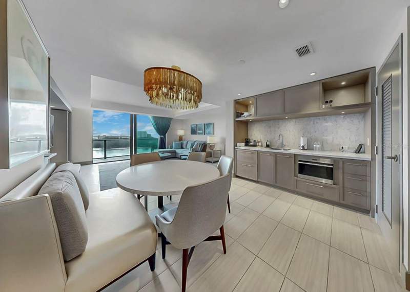 2 bedroom Condo - Hotel at 691 S Gulfview Boulevard #1410, Enchantment Clearwater Beach Hotel Condo, Clearwater Beach — photo 3