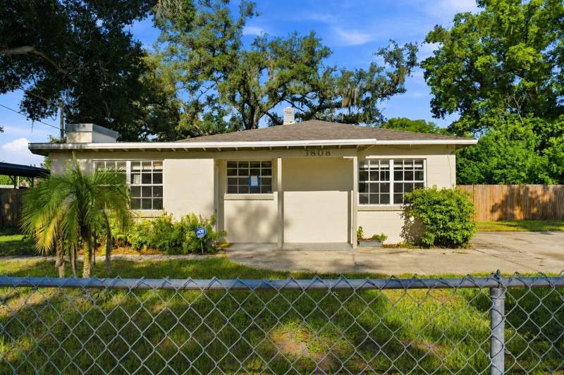 3 bedroom Single Family Residence at 3808 N 54th Street, Grant Park Add Blk 31-3, Tampa — photo 3