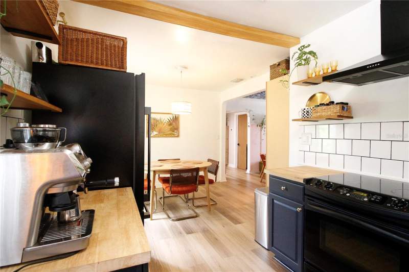 2 bedroom Single Family Residence at 3920 5th Avenue, Roberts Sub, St Petersburg — photo 5