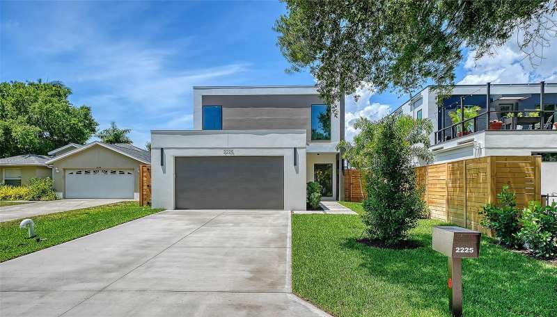 4 bedroom Single Family Residence at 2225 Florinda Street, Tamiami Terrace, Sarasota — photo 1