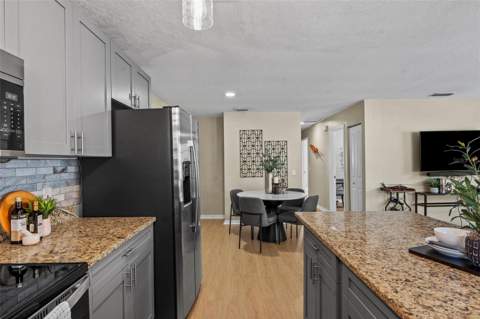 7610 S Sherrill Street, Tampa FL - photo 10 of 24