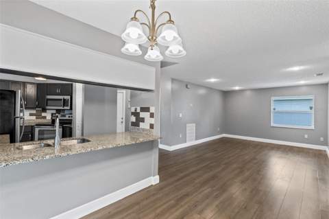 1025 Derbyshire Drive, Kissimmee FL - photo 6 of 31