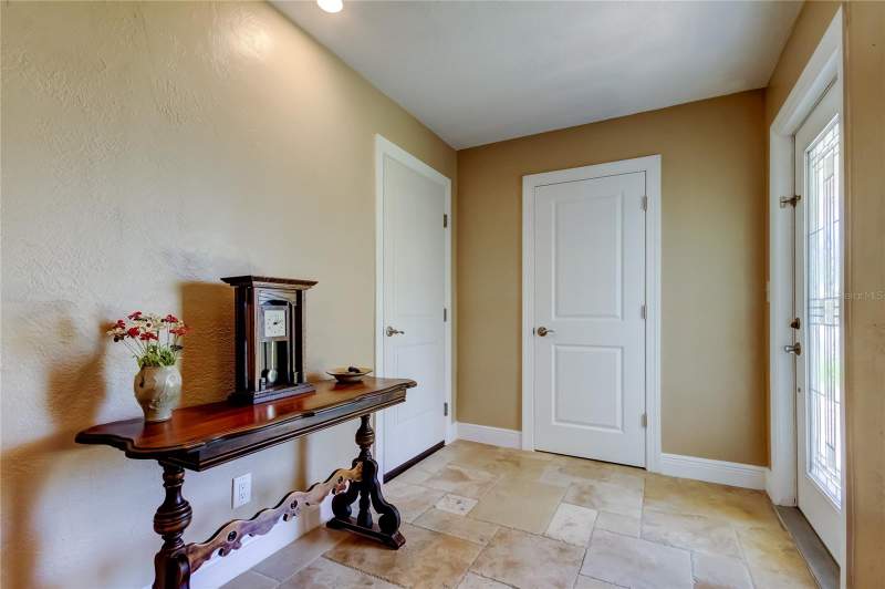 3 bedroom Single Family Residence at 4174 14th Lane, Patrician Point Unit 2 Tr B Rep, St Petersburg — photo 2