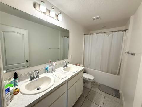 4910 Coral Castle Drive, Kissimmee FL - photo 18 of 37
