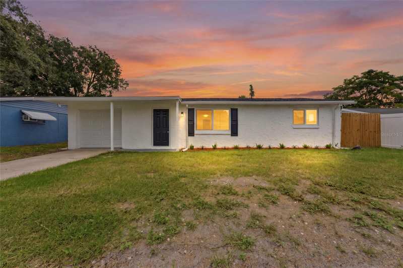 3 bedroom Single Family Residence at 3306 Cantrell Street, Eastwood Acres, Holiday — photo 1