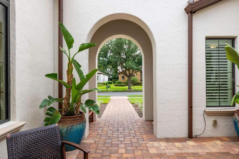 4 bedroom Single Family Residence at 11832 WATERSTONE LOOP DRIVE, WATERSTONE, WINDERMERE — photo 4