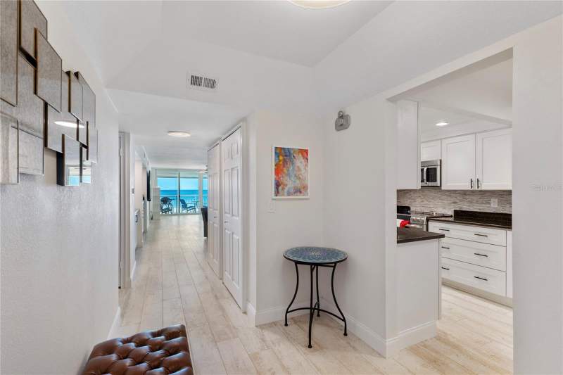 2 bedroom Condominium at 2900 GULF BOULEVARD #202, SERENO DEL SOL CONDO, BELLEAIR BEACH — photo 4