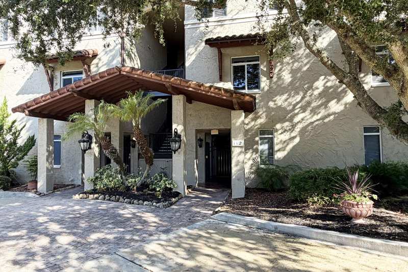 2 bedroom Condominium at 112 Club House Drive #102, Palm Coast Sec 03 Palm Harbor Office Park, Palm Coast — photo 1