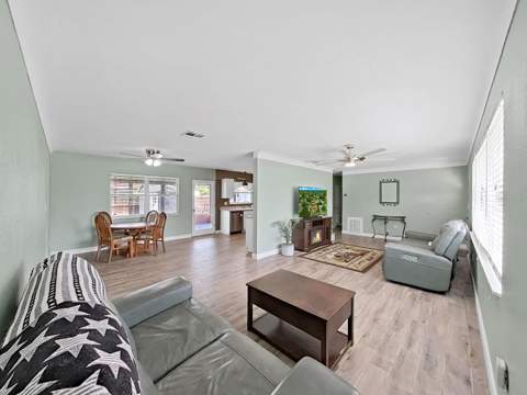 5931 49th Avenue, St Petersburg FL - photo 6 of 6