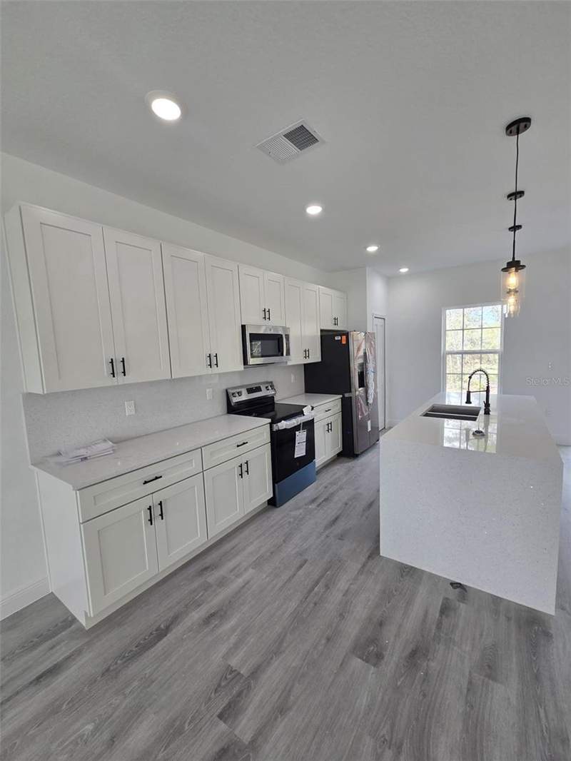 4 bedroom Single Family Residence at 3519 SW 131st Place Road, Marion Oaks Un 07, Ocala — photo 3