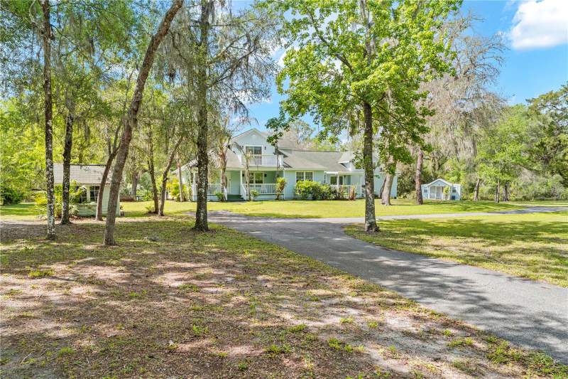 4 bedroom Single Family Residence at 7347 Packingham Drive, Ridge Manor Estate, Webster — photo 3