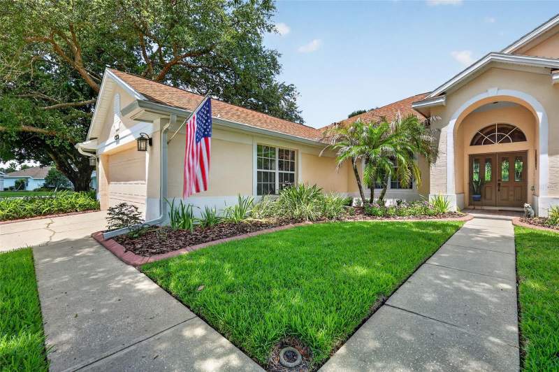 3 bedroom Single Family Residence at 8059 Laurel Ridge Drive, Mount Dora Country Club Mount Dora Ph 02-2, Mount Dora — photo 3