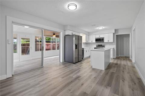 2390 Northland Road, Mount Dora FL - photo 12 of 39