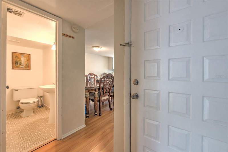 2 bedroom Condominium at 14454 Reuter Strasse Circle #712, Bavarian Village Ph III Con, Tampa — photo 4