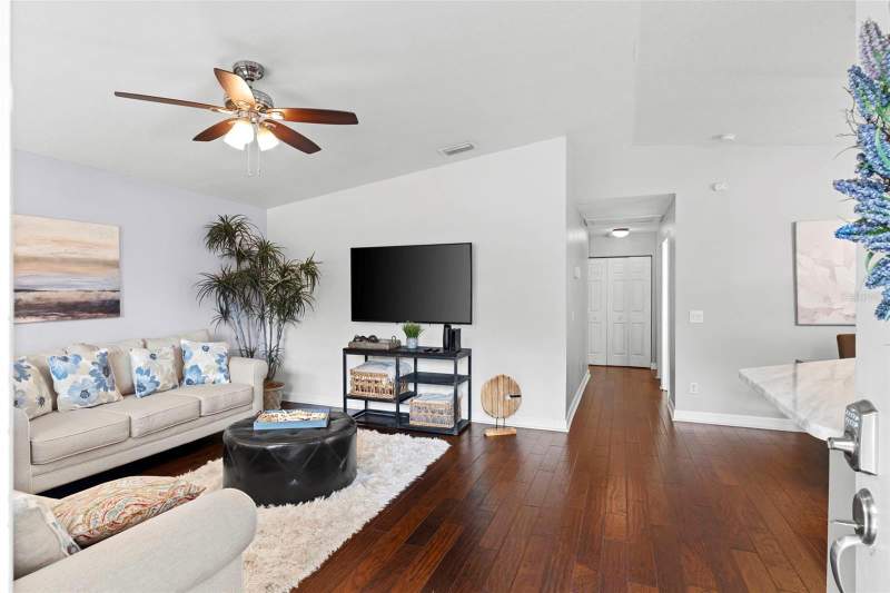 3 bedroom Single Family Residence at 1507 E Henry Avenue, Tripoli Place, Tampa — photo 4