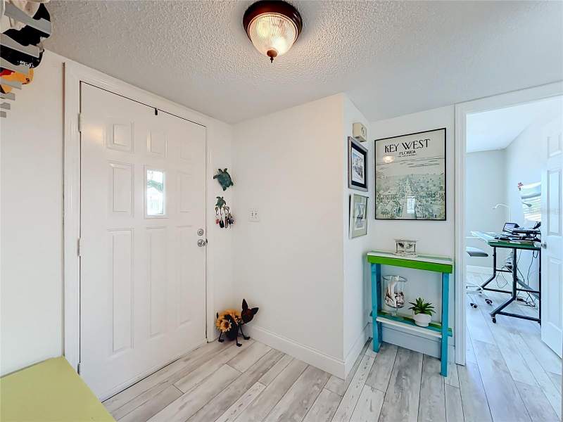 3 bedroom Single Family Residence at 4046 Floramar Terrace, Flor A Mar Rep, New Port Richey — photo 3