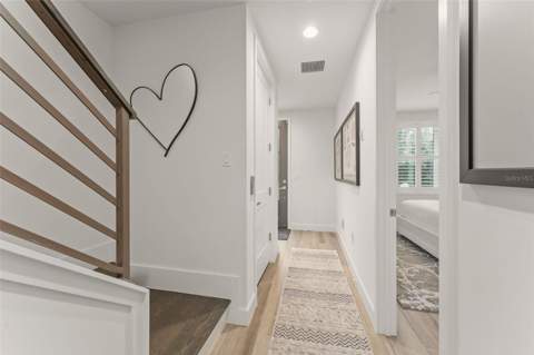 131 Oak Laurel Drive, Winter Garden FL - photo 6 of 6