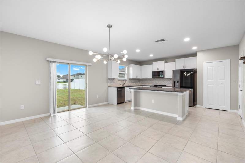 4 bedroom Single Family Residence at 12952 Wildflower Meadow Drive, Triple Crk Ph 6 Village H, Riverview — photo 5