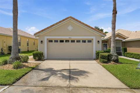 9076 Saint Andrews Way, Mount Dora FL - photo 6 of 6